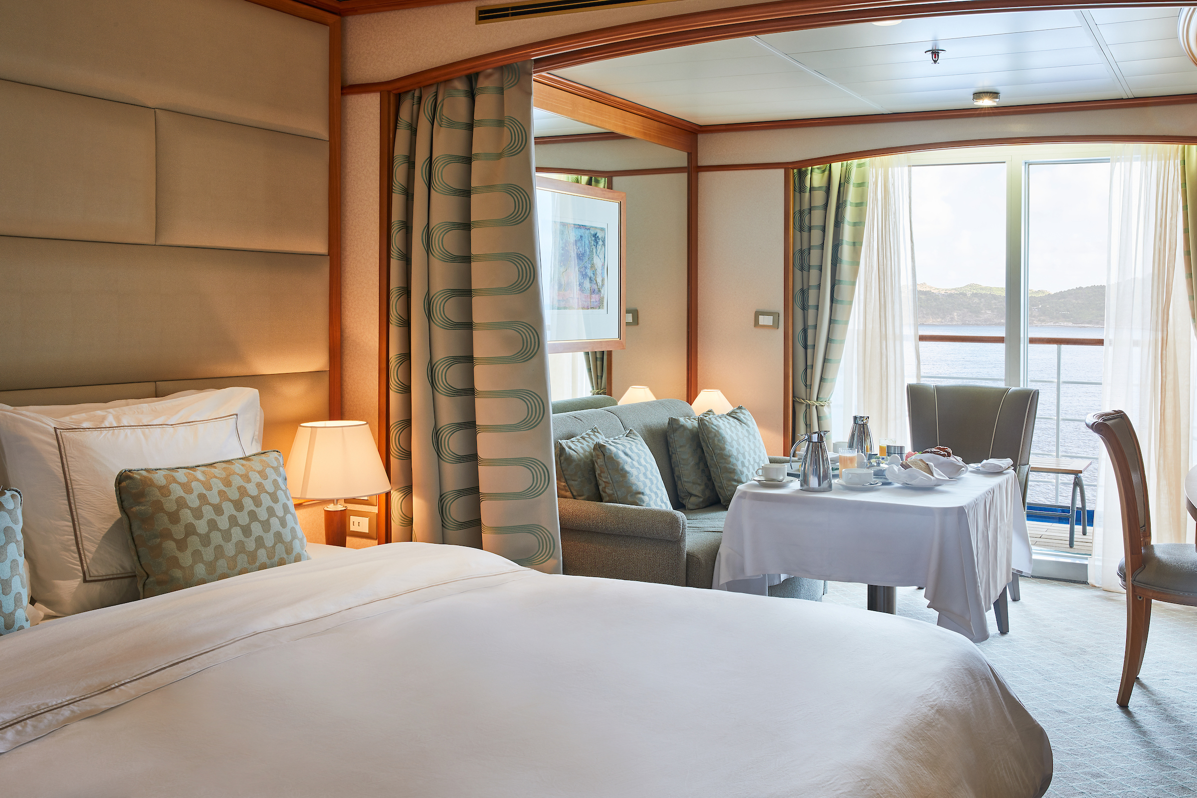 Silversea Cruises - Silver Whisper - Silver Suite 1.jpg